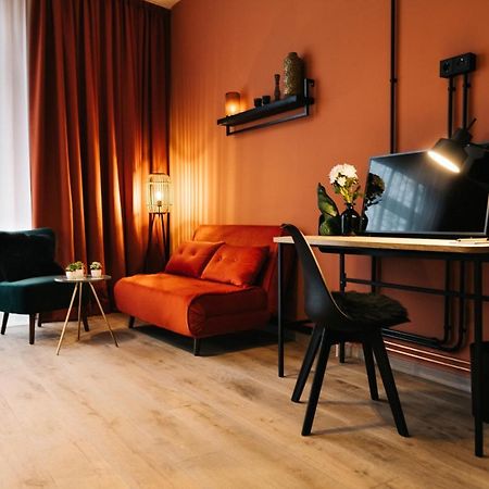 Landhaus Am See - Gaestezimmer Strausberg Exteriör bild